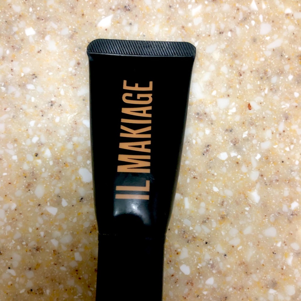 Il Makiage After Party foundation in shade 55